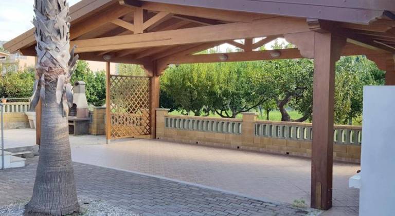 Vacation home with terrace, barbeque & garden | Pets allowed — photo 5