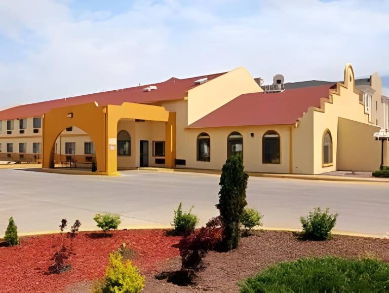 Days Inn by Wyndham Lamar in Lamar, CO