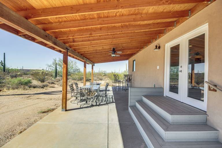 House  Marana