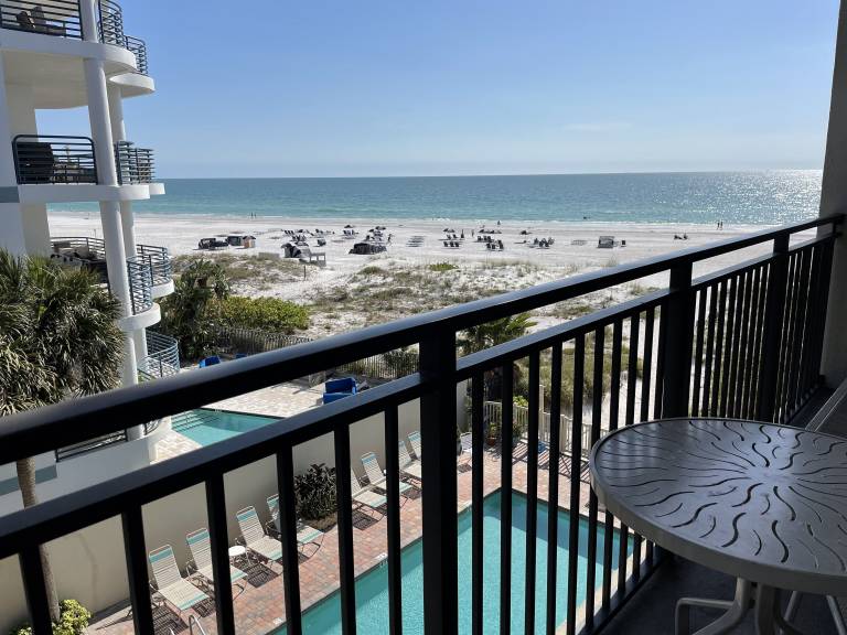 Condo Isla del Sol