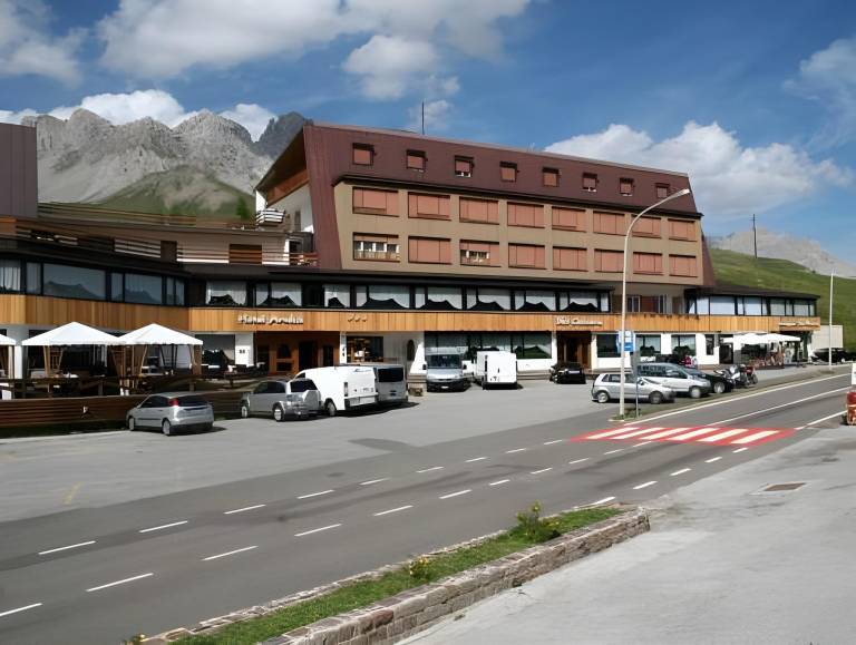 Hotel Arnika Wellness in Moena