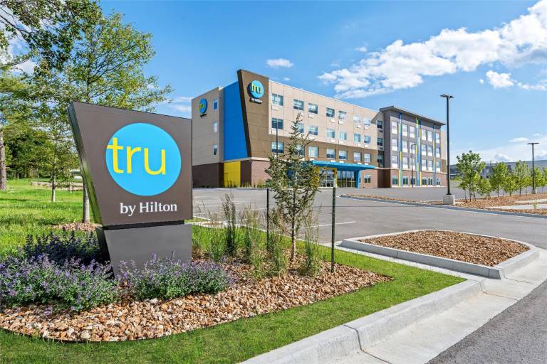 Tru by Hilton Kansas City Airport in Kansas City, MO