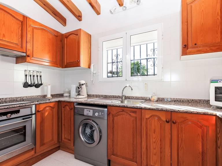 Fully equipped house with garden, private pool & BBQ | Nature view | Pet-friendly — photo 4