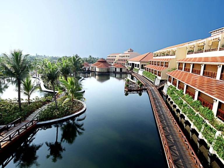 Resort Manjakuppam