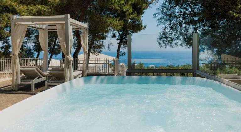 Marenea Suite Hotel - CDSHotels in Castro