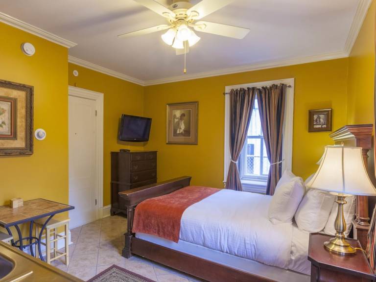 Apartment Saint John
