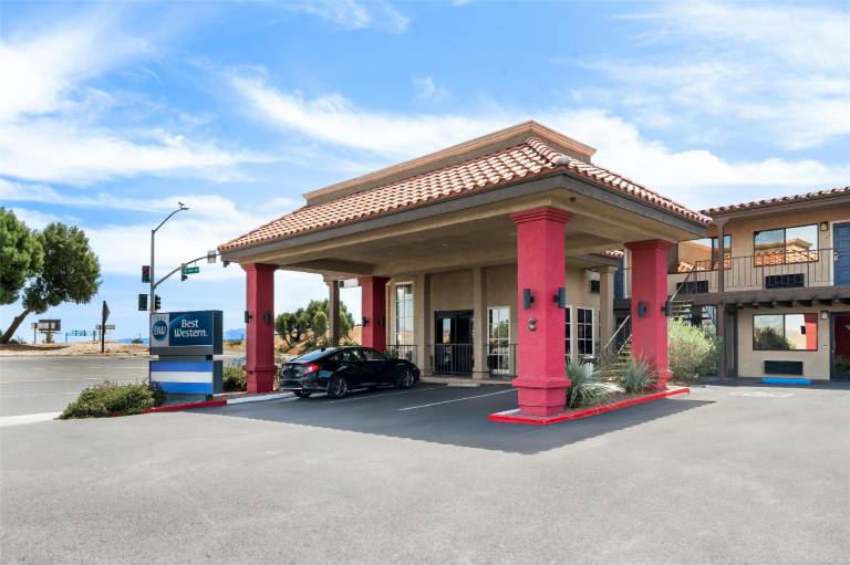 Best Western Desert Villa Inn — photo 2