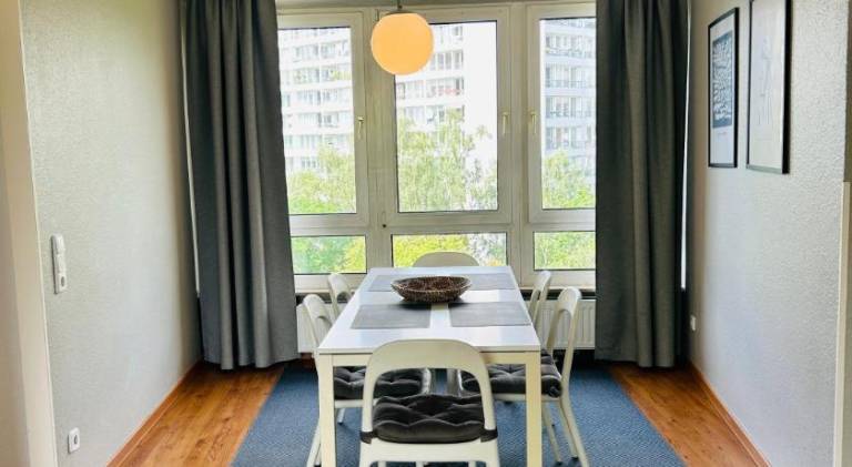 Apartment | Close to Checkpoint Charlie Museum | Pets are welcome — photo 5