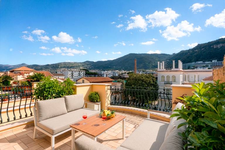 Rental apartment with terrace | Mountain view — photo 5
