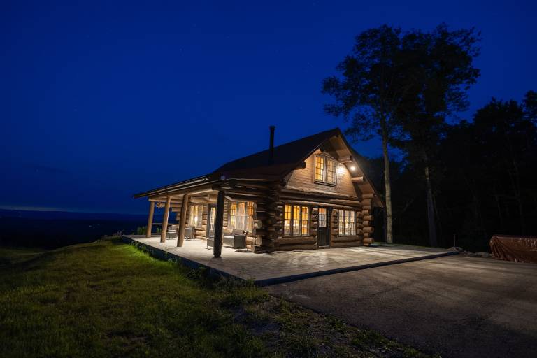 Cabin Taconic