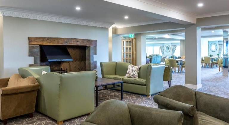 Hellidon Lakes Hotel — photo 4