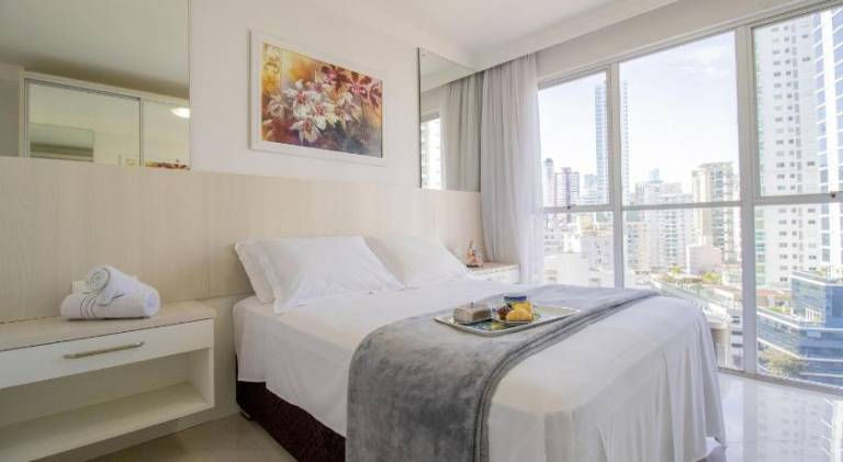 Apartment | Beach nearby | Suitable for remote work | Pet-friendly in Balneário Camboriú