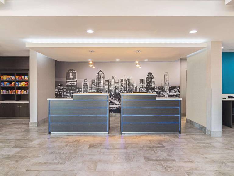 La Quinta Inn & Suites by Wyndham Dallas - Wylie in Wylie, TX