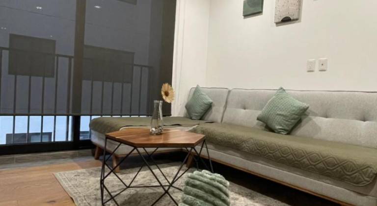 Apartment with pool — photo 4