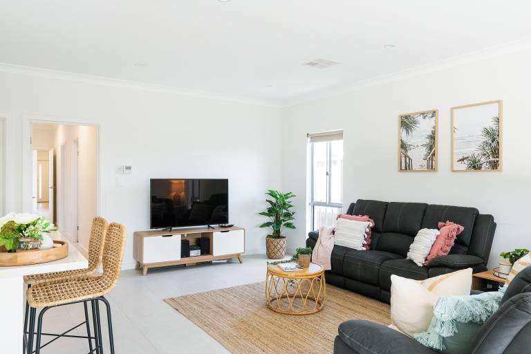 House Glenelg