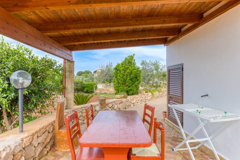 Holiday Home 'Del Cuoco' with Shared Pool, Private Garden and Air Conditioning — photo 2