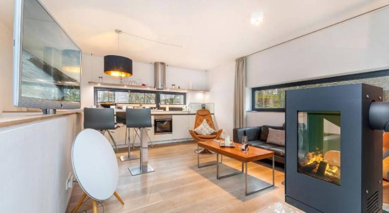 Holiday apartment with 2 rooms for 4 persons — photo 4