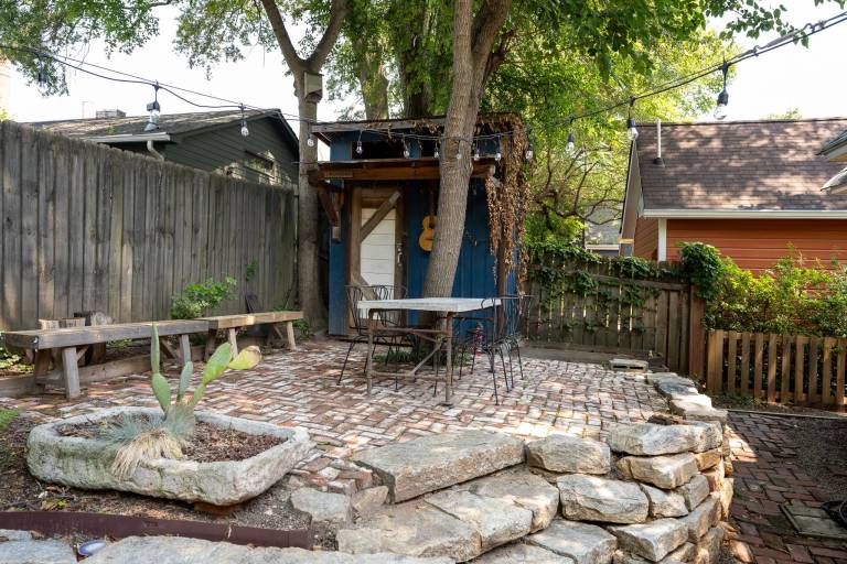 Wonderful villa with yard | Near King Center for Nonviolent Social Change | Suitable for remote work | Pets allowed — photo 5