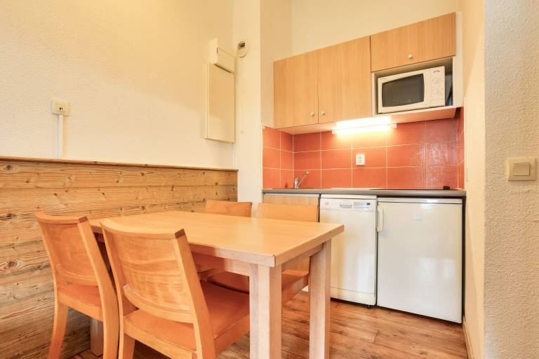 Holiday apartment with 1 room for 4 persons — photo 5