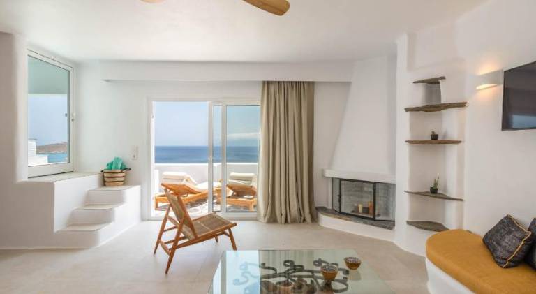 Serviced apartment with garden, pool & terrace | Beach nearby | Pets allowed — photo 2