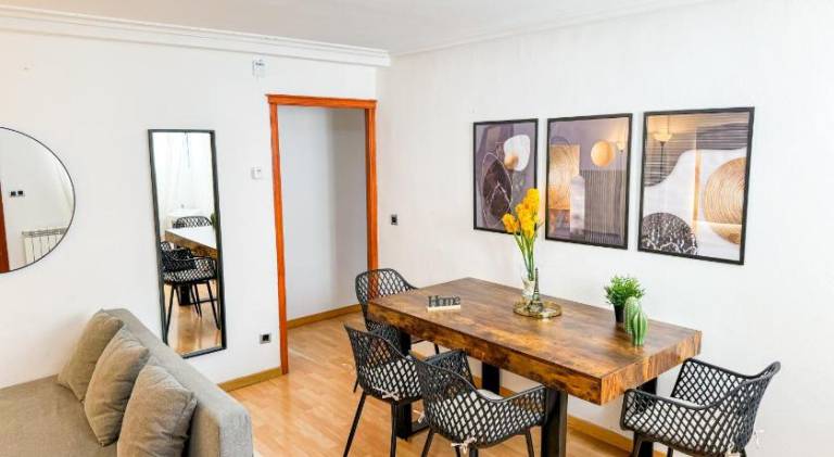 Wonderful apartment | Near Cathedral-Basilica of Our Lady of the Pillar | Pets are welcome — photo 5