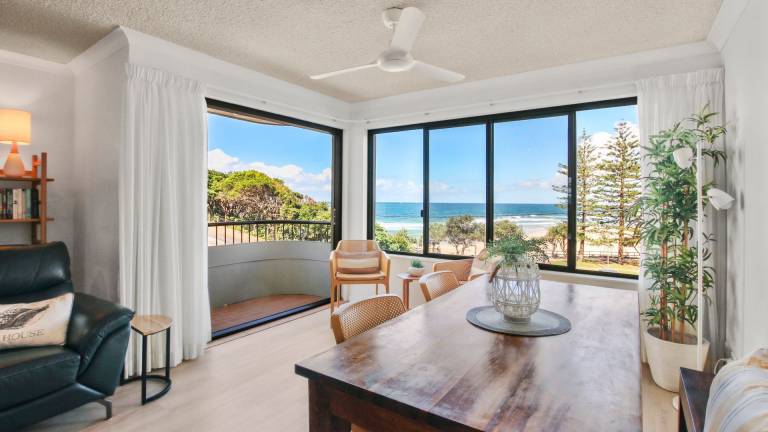 Apartment Moffat Beach