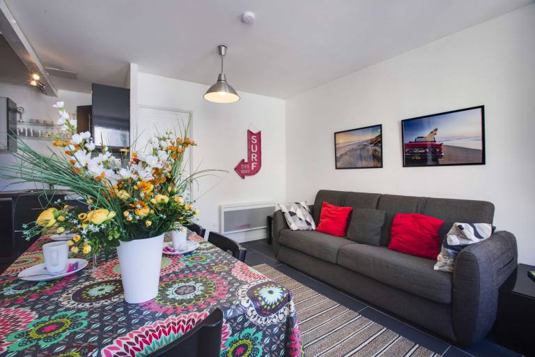 Family-friendly nice apartment | Sea view | Close to the beach | Good for workation | Pets allowed — photo 2