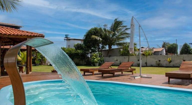 House with pool in Maraú