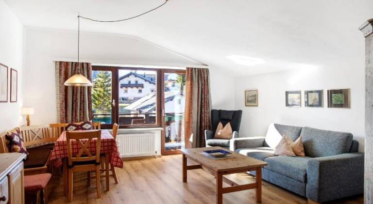 Rental apartment with 2 rooms for 6 persons — photo 2