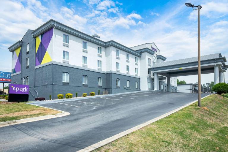 Spark by Hilton Commerce, GA — photo 4