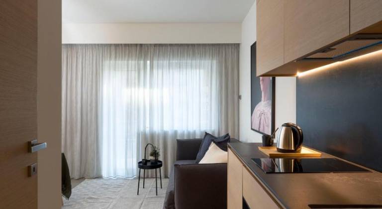 Serviced apartment with jacuzzi | Good for workation — photo 3