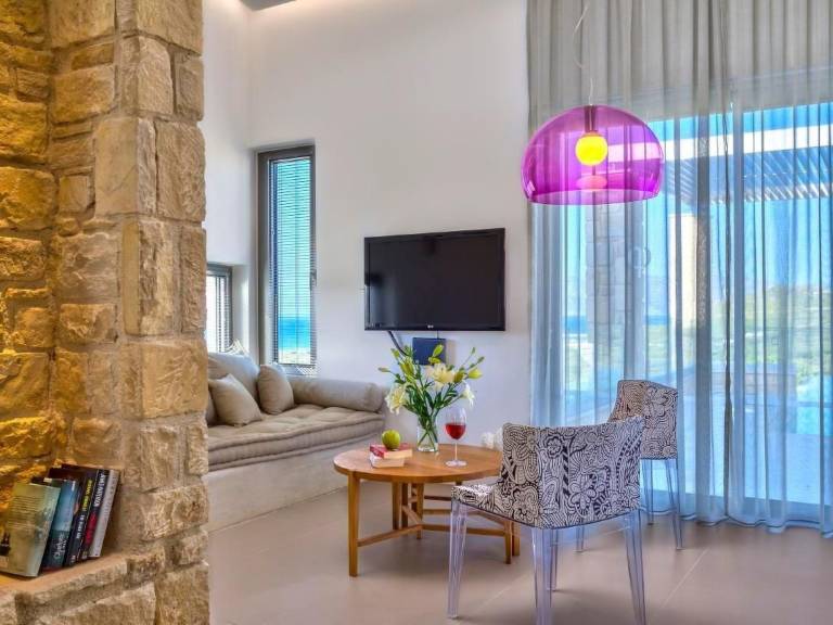 Fully equipped charming vacation home with BBQ & terrace | Mountain view | Pets allowed — photo 5