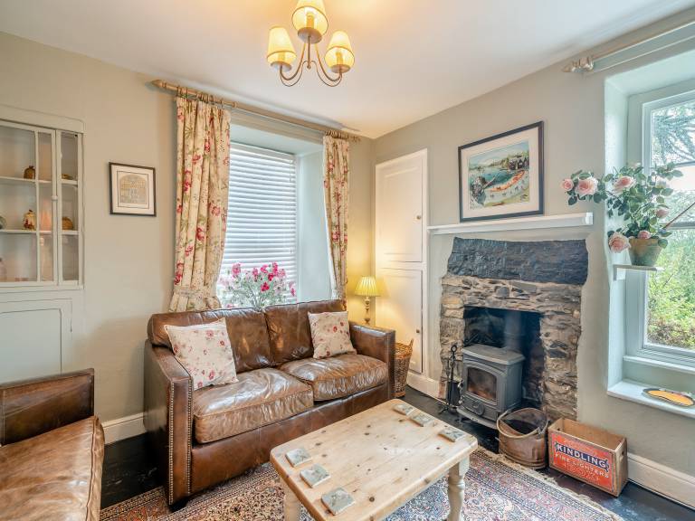 Cottage with garden & terrace — photo 4