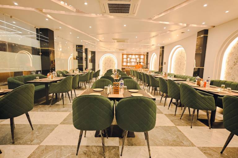 Madhuram Hotel — photo 2
