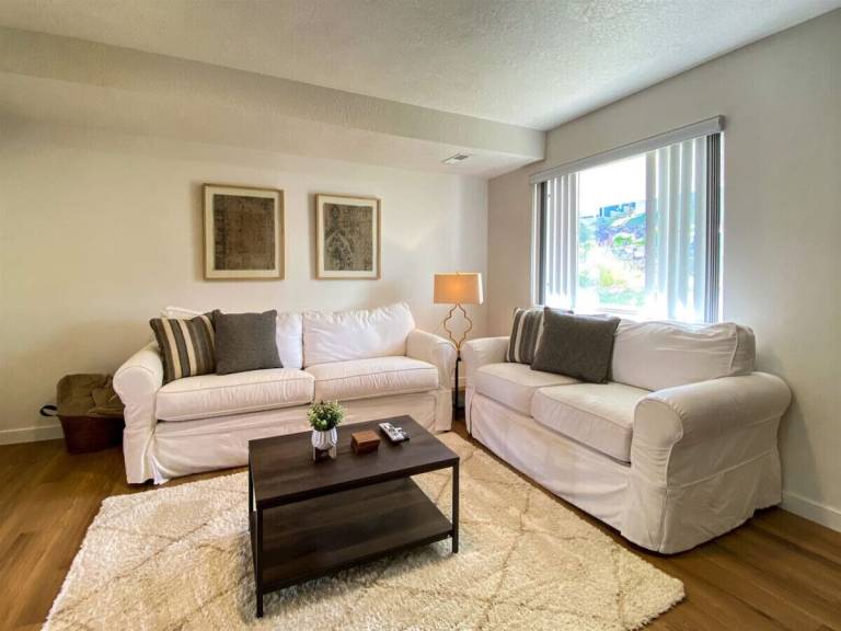 Condo Garden City