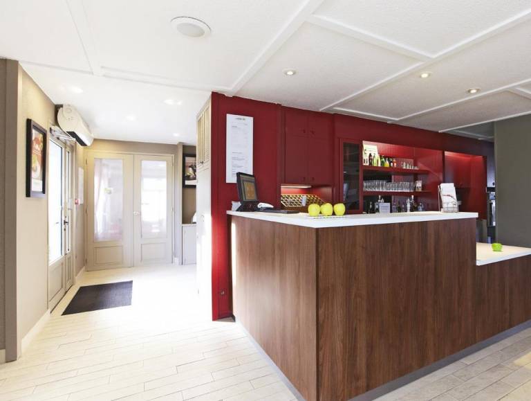 Campanile Morangis Orly Hotel — photo 4