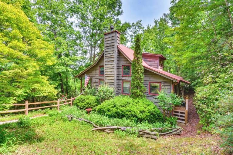 Cabin  Clayton