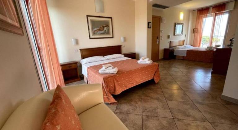 Hotel Franca — photo 2