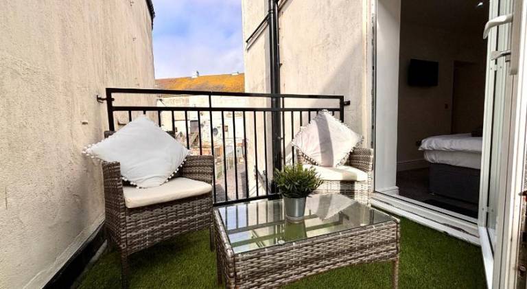 Holiday apartment with 3 rooms for 8 persons — photo 5