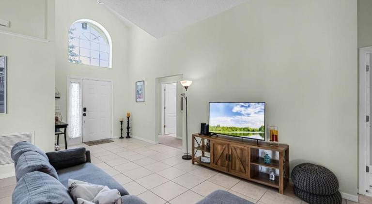 Nice holiday apartment with pool | Pets allowed in Kissimmee, FL