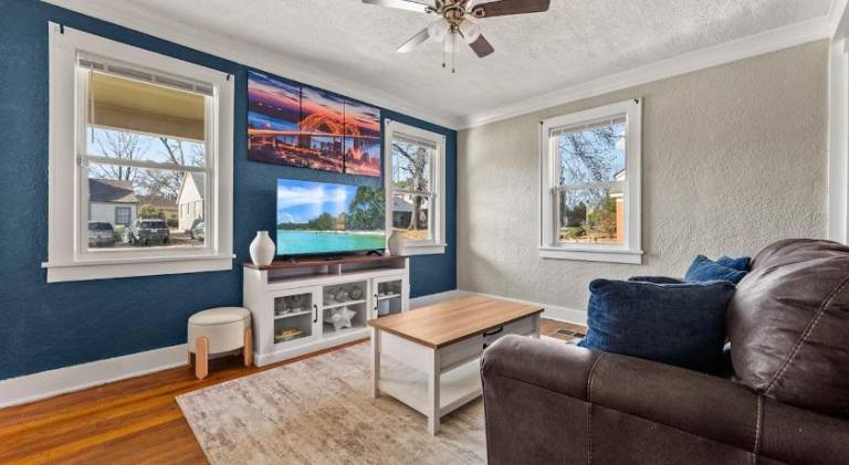 Vacation home | Suitable for remote work in Memphis, TN
