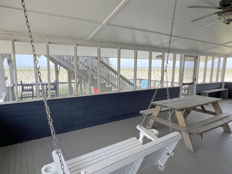 House Grand Isle