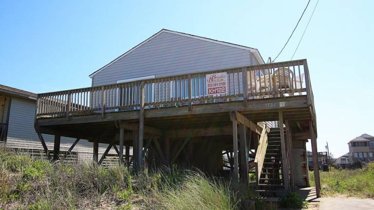 House Kitty Hawk