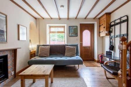 House | Pet-friendly in Neath