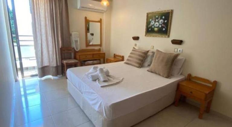 Paradise Hotel — photo 2