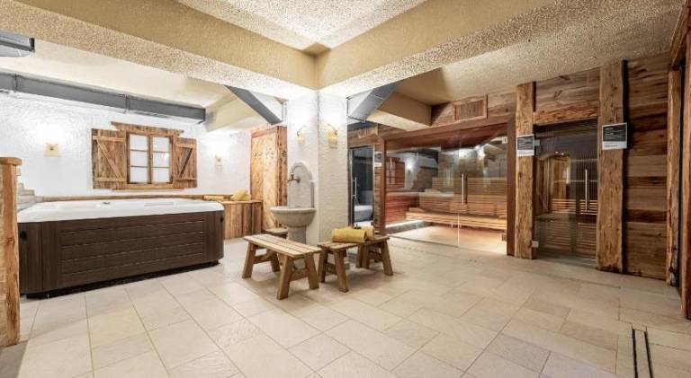 Hotel Dolomiti Schloss — photo 3