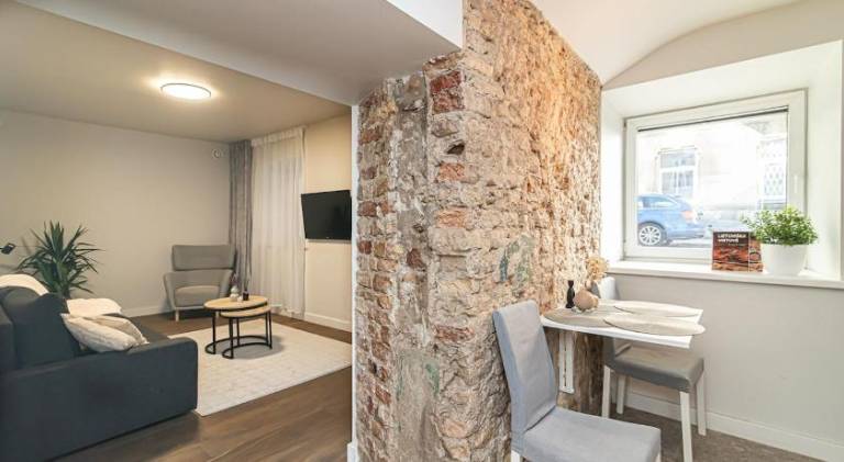 Apartment | Near Gate of Dawn — photo 2