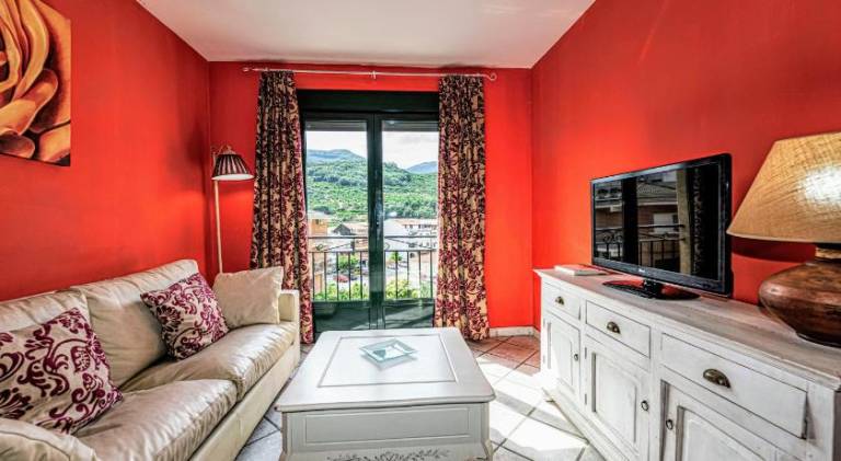 Holiday apartment with pool in Cáceres