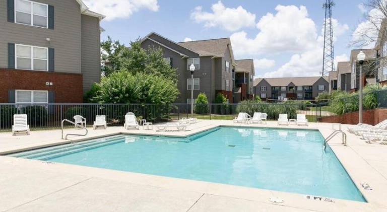 Holiday apartment with pool — photo 5