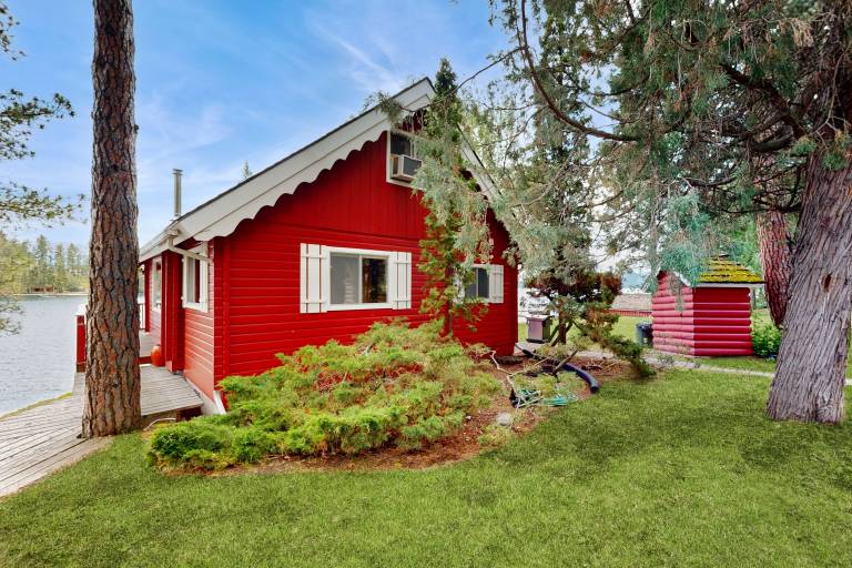 Cabin Rollins